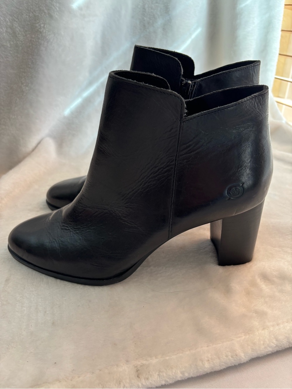 Børn Ellaria Black Leather Ankle Boots Side Zip Block Heel Comfort Size 10M